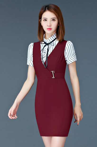 棗紅色商場(chǎng)專柜營(yíng)業(yè)員工作服款式